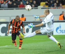 Douglas Costa and Sergey Chernik