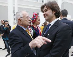 Yevgeny Nyschuk, Dmitry Pavlychko