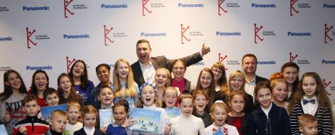 Vitali Klitschko with the winners