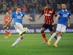 Playing moment of match