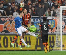 Игровой момент матча