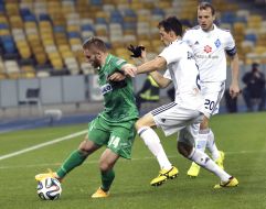 Playing moment of match