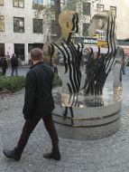 Sculpture "Love-River"