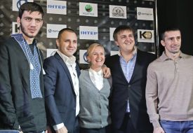 Учасники прес-конференції