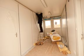 Build modular homes for settlers