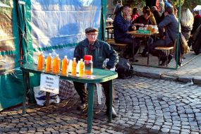 Winemaker selling wine