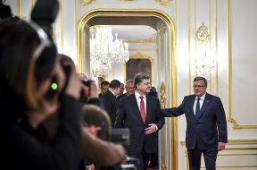 Petro Poroshenko and Bronislaw Komorowski