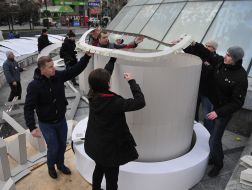Creation of cardboard fountain