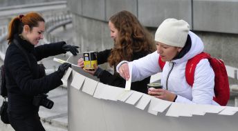 Creation of cardboard fountain