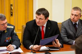 Зустріч Петра Порошенка з Радою волонтерів
