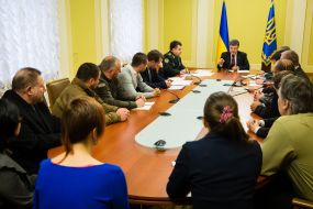 Зустріч Петра Порошенка з Радою волонтерів