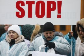 Pharmacists picket CMU