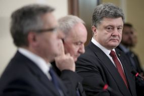 Бронислав Коморовский, Николае Тимофти и Петр Порошенко