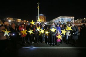 Participants of patriotic flashmob