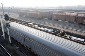 Train with the debris of the Boeing Malaysian