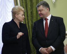 Dalia Grybauskaite and Petro Poroshenko