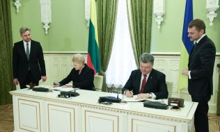 Dalia Grybauskaite and Petro Poroshenko