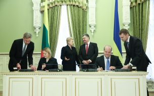 Dalia Grybauskaite and Petro Poroshenko