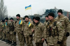 Военнослужащие