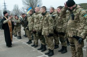 Военнослужащие