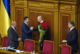 Arseniy Yatsenyuk, Vladimir Groisman and Petr Poroshenko