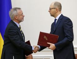 Werner Hoyer and Arseniy Yatsenyuk