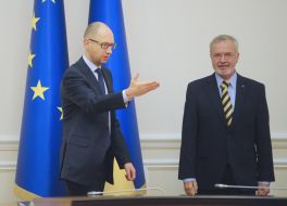 Вернер Хойер і Арсеній Яценюк