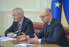 Вернер Хойер і Арсеній Яценюк