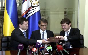 Николай Поворозник, Джефф Хаули и Виктор Брагинский