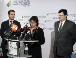 Aivaras Abromavicius, Natalia Yaresko and Alexander Kvitashvili 