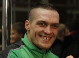 Александр Усик