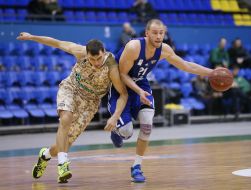Maksim Pustozvonov and Stanislav Timofeenko