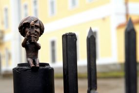 Monument to Andy Warhol