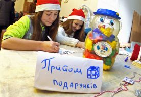 Volunteers at the "Factory of St. Nicholas"