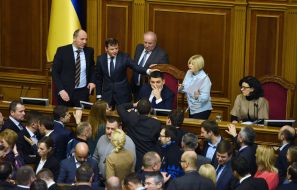 Blocking tribune of parliament