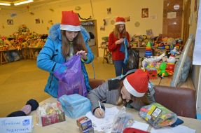 Volunteers at the "Factory of St. Nicholas"