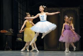 Aleksandra Chernenko during the ballet "Carnival of animals"