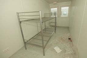 Installation of modular homes for settlers