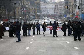 Protesters blocked the roadway on Khreschatyk