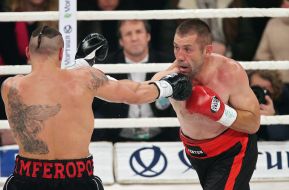 Олександр Усик та Дені Вентер