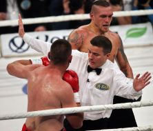 Олександр Усик та Дені Вентер