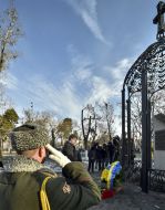 Возложение цветов к мемориальному кургану "Героям Чернобыля"