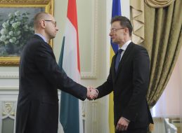 Arseniy Yatsenyuk and Peter Siarto