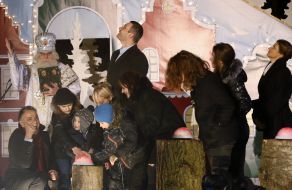 Vitaly Klichko and Marina Poroshenko with children