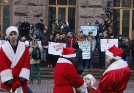 Student action against price increase travel in public transport