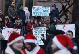 Student action against price increase travel in public transport