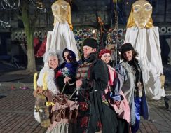 Уличное шоу «В поисках святого Николая»