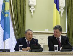 Petr Poroshenko and Nursultan Nazarbayev