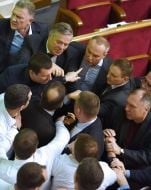 Scuffle in the session hall of the Ukrainian Parliament