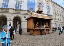 Christmas Nativity crib at Market Square